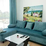 Chic 1br Flat & Garage I Garden Residence, By Flat Mаnаger