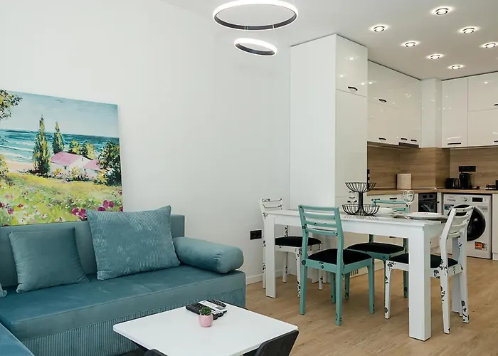 Chic 1br Flat & Garage I Garden Residence, By Flat Mаnаger 公寓 *