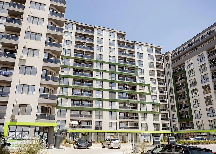 Chic 1br Flat & Garage I Garden Residence, By Flat Mаnаger * Varna